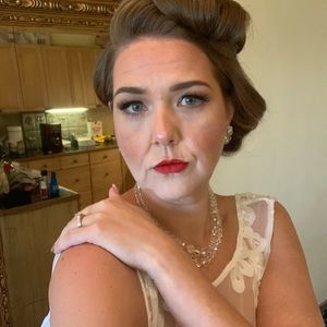 Meet your Posher, Annabelle